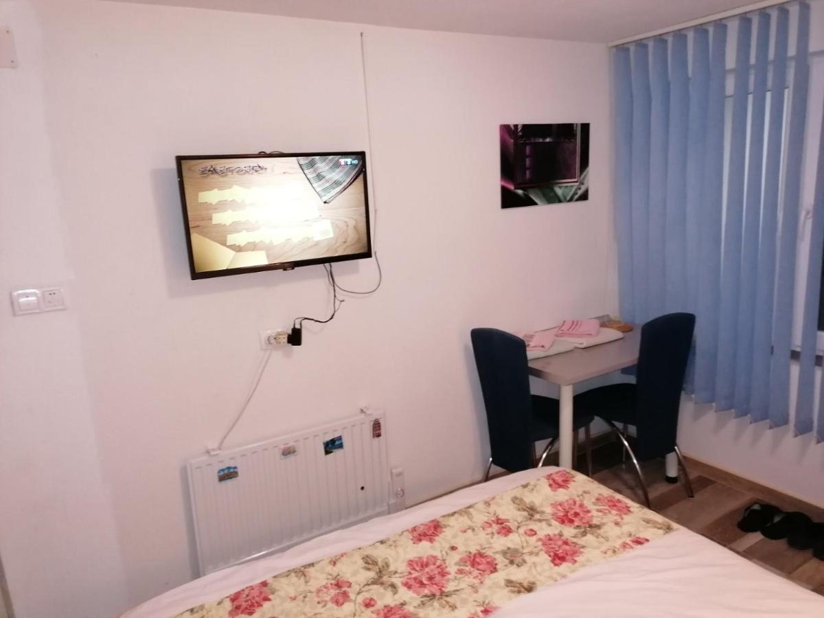 Excellency Apartmani バニャ・ルカ エクステリア 写真
